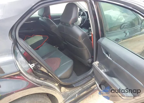 2021 Toyota Camry Trd z USA, uszkodzony, nr VIN 4T1KZ1AK0MU056776